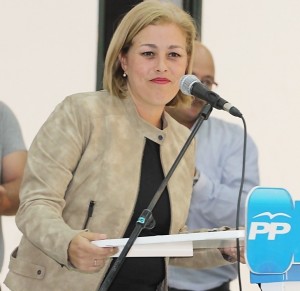 Astrid-Pérez-candidata-PP-Arrecife